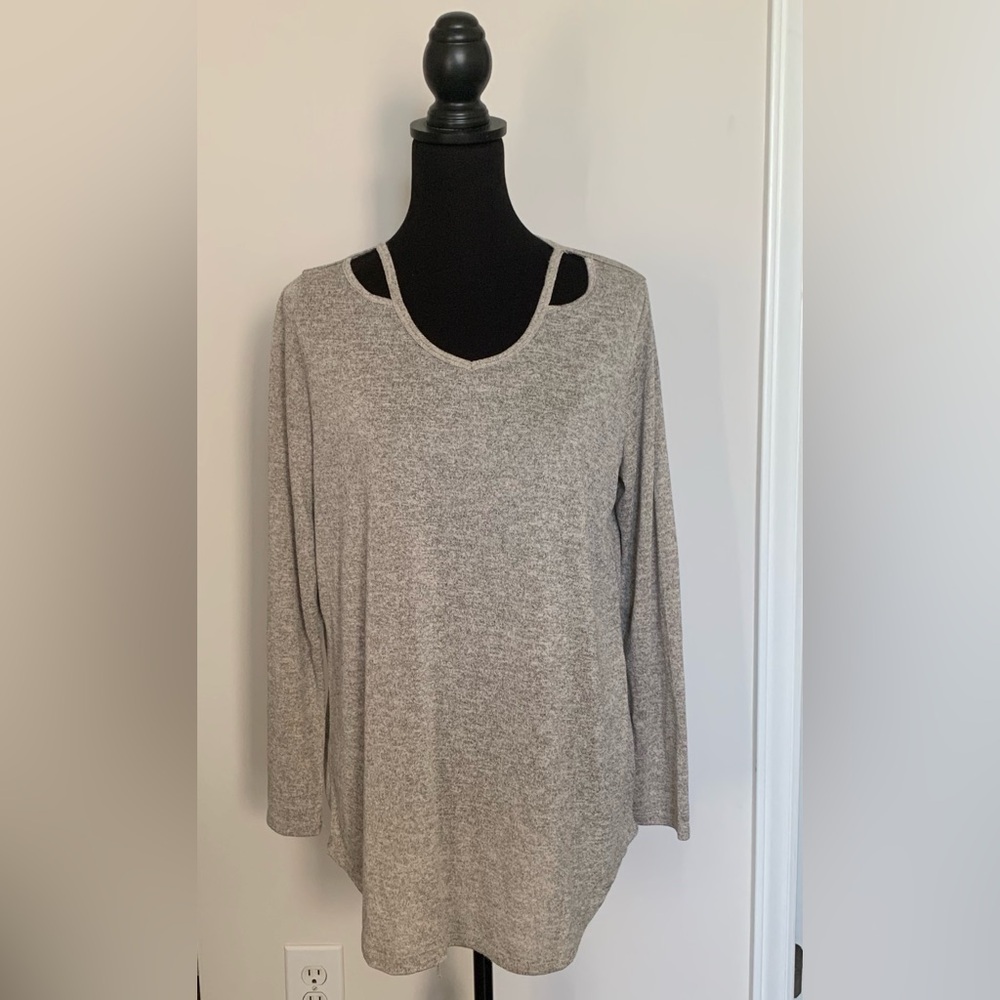 Women’s long sleeve top | XL